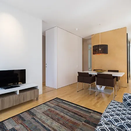 Shortstayflat Graca *